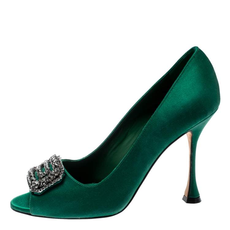 Pre Owned Manolo Blahnik Green Satin Crystal Embellished Peep Toe Pumps Size 38.5