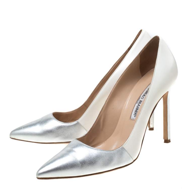 Pre Owned Manolo Blahnik Metallic Silver And White Leather BB Pointed Toe Pumps Size 39
