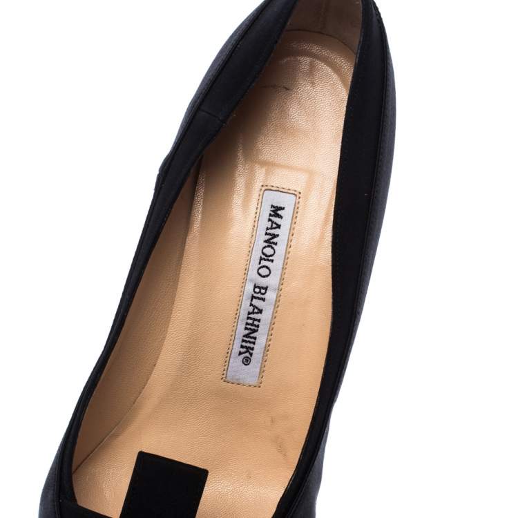 Pre Owned Manolo Blahnik Black Satin Cross Pointed Toe Pumps Size 38