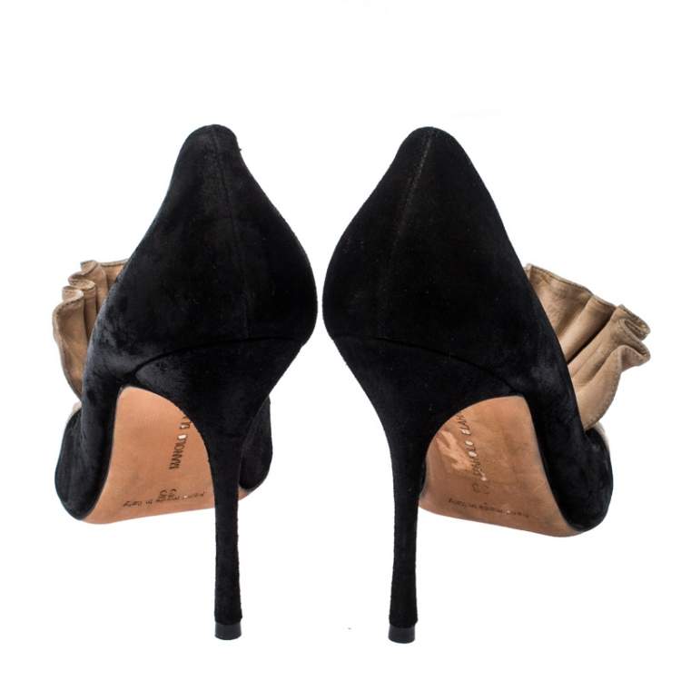 Pre Owned Manolo Blahnik Black and Beige Suede Arleti Frill Detail Pumps Size 36