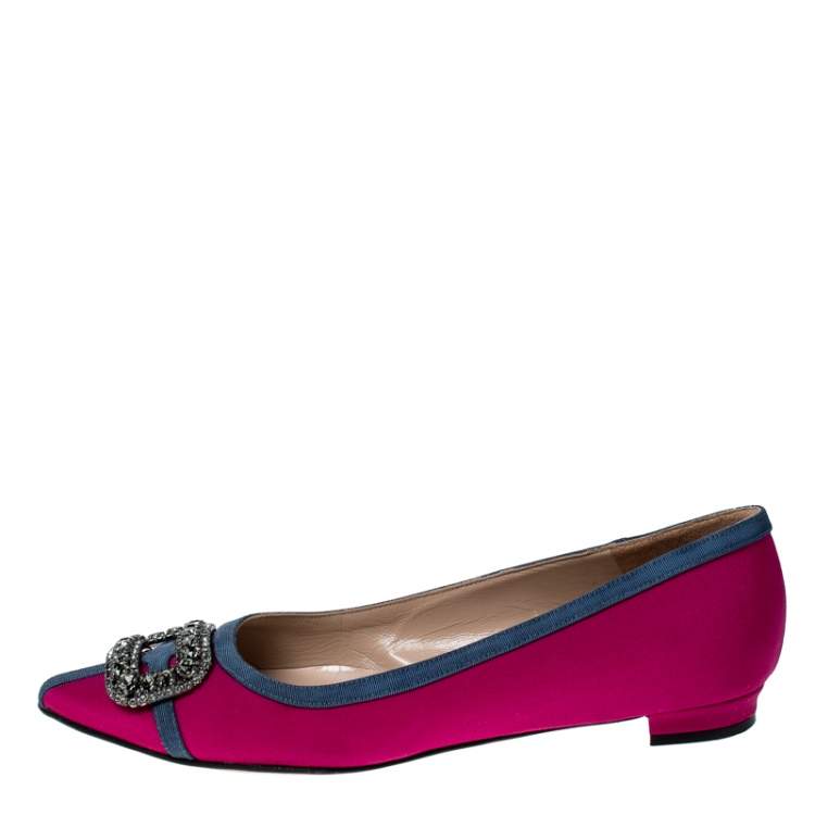Pre Owned Manolo Blahnik Pink Satin Gotrian Crystal Embellished Pointed Toe Flats Size 39