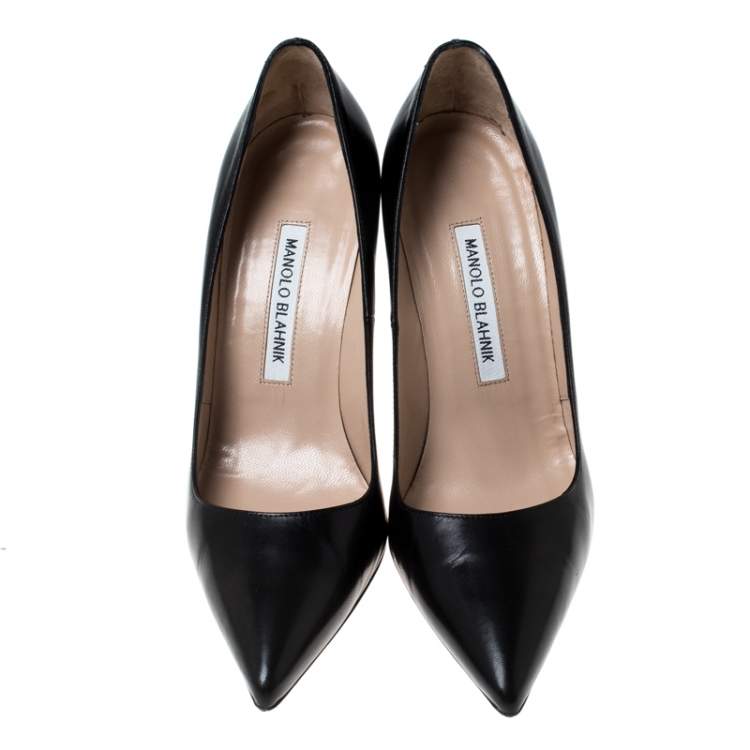 Pre Owned Manolo Blahnik Black Leather BB Pointed Toe Pumps Size 37