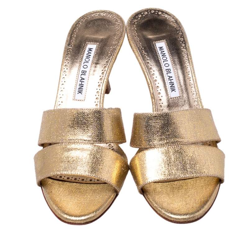 Pre Owned Manolo Blahnik Metallic Gold Canvas Lacopo Open Toe Sandals Size 37.5