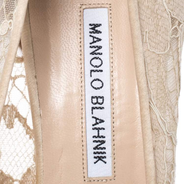 Pre Owned Manolo Blahnik Beige Lace and Satin Hangisi Pointed Toe Pumps Size 39.5