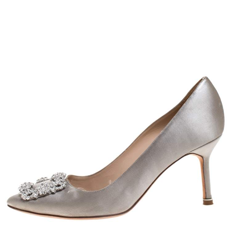 Grey on sale satin pumps