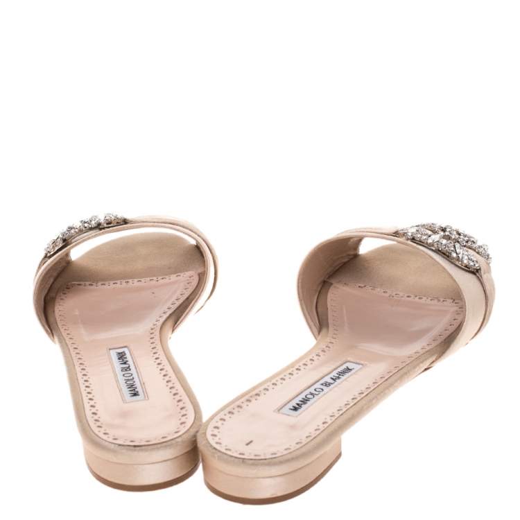 Pre Owned Manolo Blahnik Beige Satin Ralina Crystal Embellished Flat Slides Size 39.5