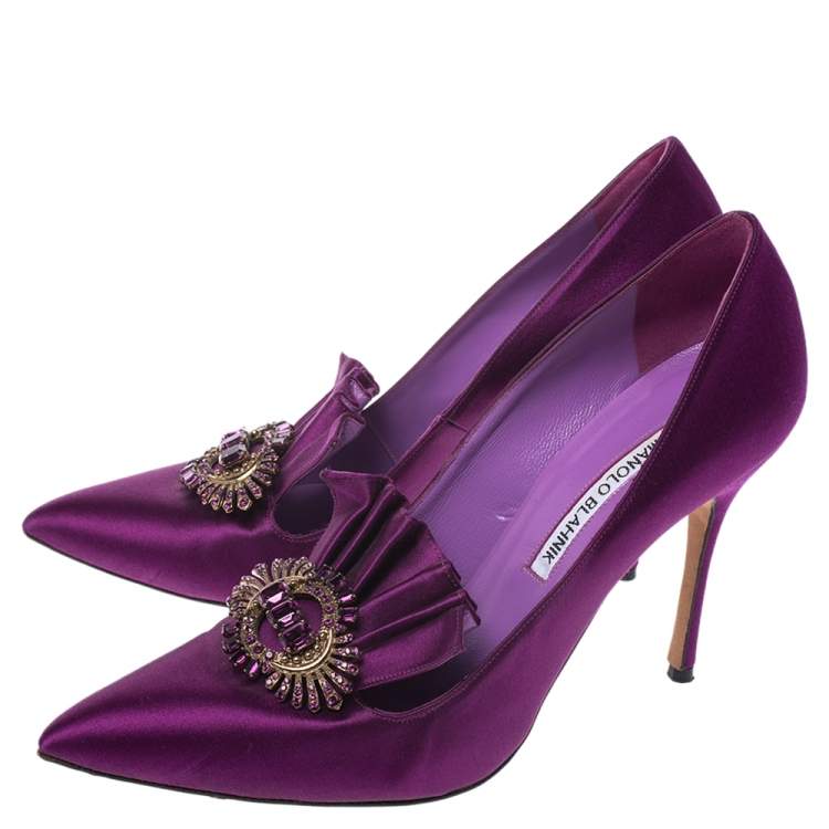 Pre Owned Manolo Blahnik Purple Satin Crystal Embellished Frill Detail Pumps Size 38