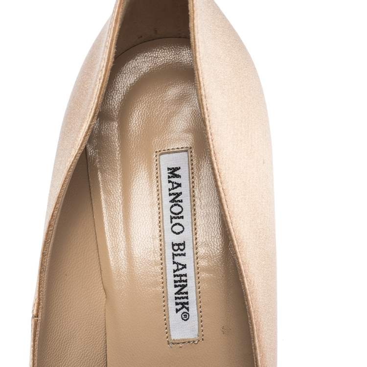 Pre Owned Manolo Blahnik Beige Satin Hangisi Crystal Embellished Pumps Size 41