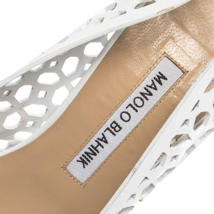 Pre Owned Manolo Blahnik White Laser Cut Leather BB Laserato Pumps Size 39.5