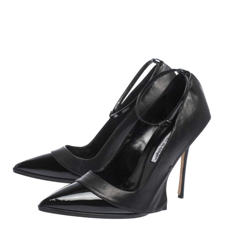 Pre Owned Manolo Blahnik Patent Leather Tracy Ankle Strap Pointed Toe Pumps Size 40.5