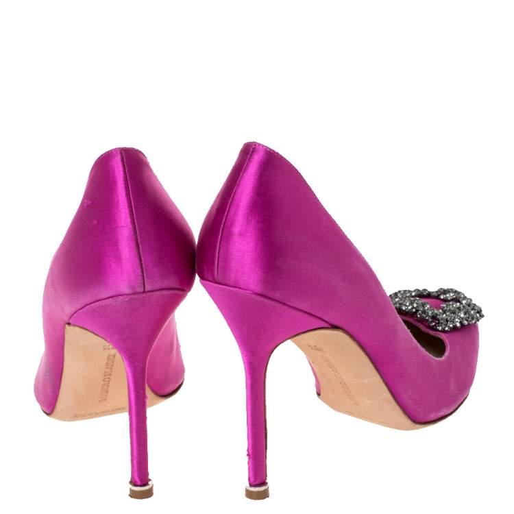 Pre Owned Manolo Blahnik Pink Satin Hangisi Crystal Embellished Pumps Size 38.5
