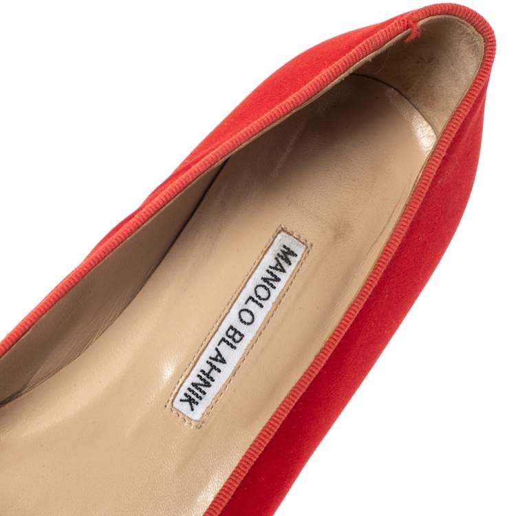Pre Owned Manolo Blahnik Red Satin Eufrasia Ballet Flat Size 37.5