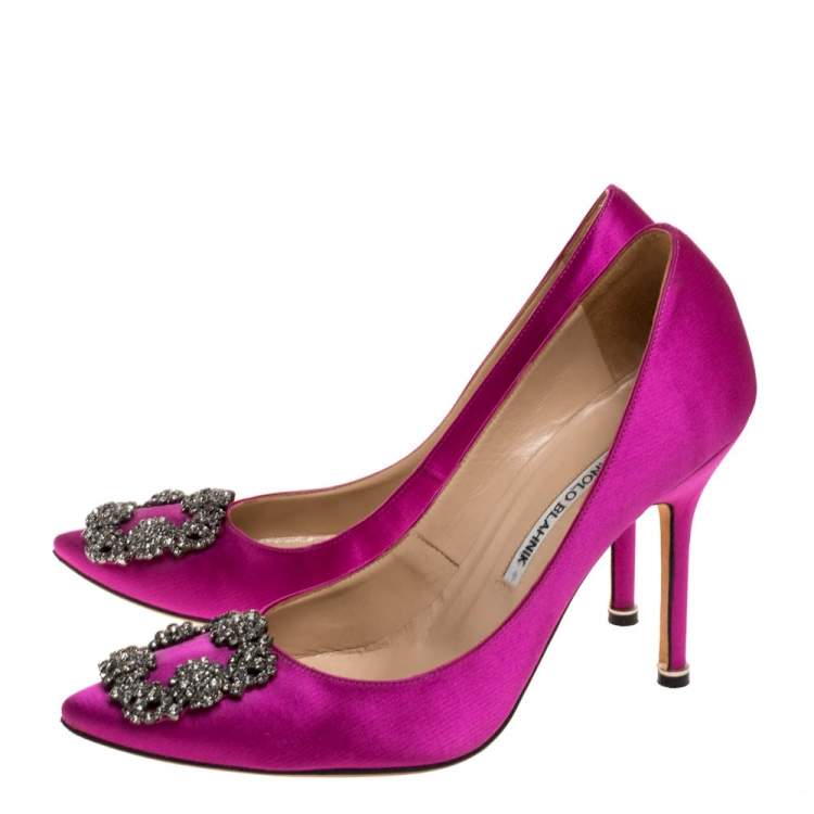 Pre Owned Manolo Blahnik Fuschia Satin Hangisi Crystal Embellished Pumps Size 38.5