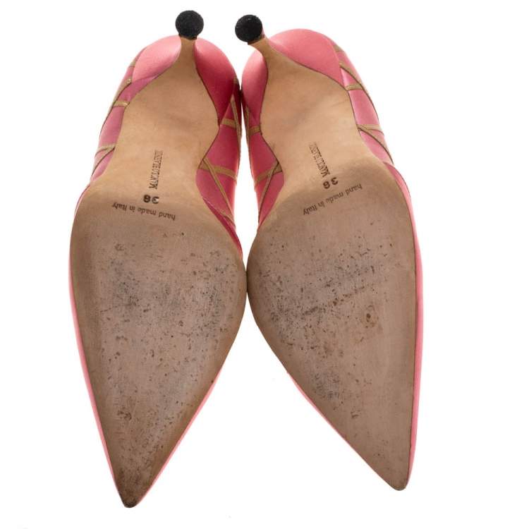 Pre Owned Manolo Blahnik Pink Satin Pointed Toe Pumps Size 38