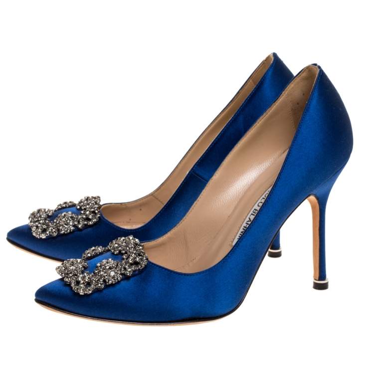 Pre Owned Manolo Blahnik Blue Satin Hangisi Embellished Pointed Toe Pumps Size 36.5