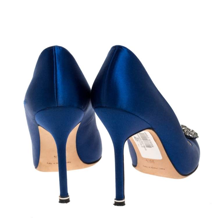 Pre Owned Manolo Blahnik Blue Satin Hangisi Crystal Embellished Pumps Size 38.5