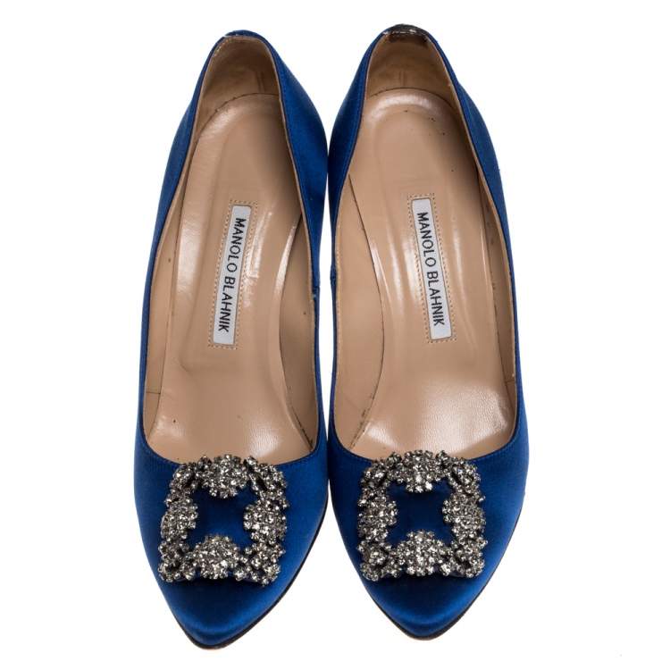 Pre Owned Manolo Blahnik Blue Satin Hangisi Crystal Embellished Pumps Size 38.5