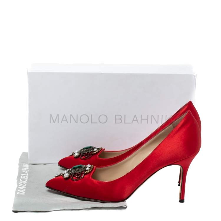 Pre Owned Manolo Blahnik Red Satin 'Eufrasia' Pointed Toe Pumps Size 37.5