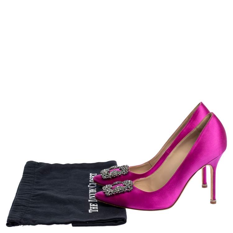 Pre Owned Manolo Blahnik Pink Satin Hangisi Crystal Embellished Pumps Size 38.5 