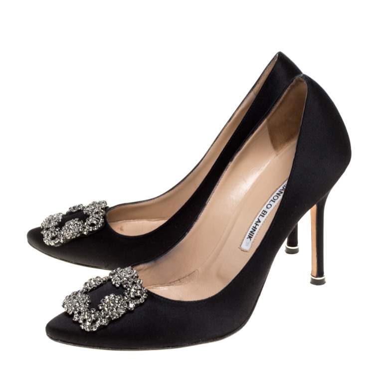 Pre Owned Manolo Blahnik Black Satin Hangisi Crystal Embellished Pumps Size 38.5