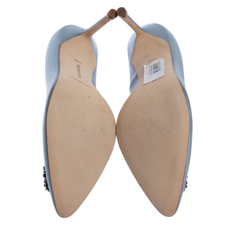 Pre Owned Manolo Blahnik Grey Satin Hangisi Crystal Embellished Pointed Toe Pumps Size 40.5