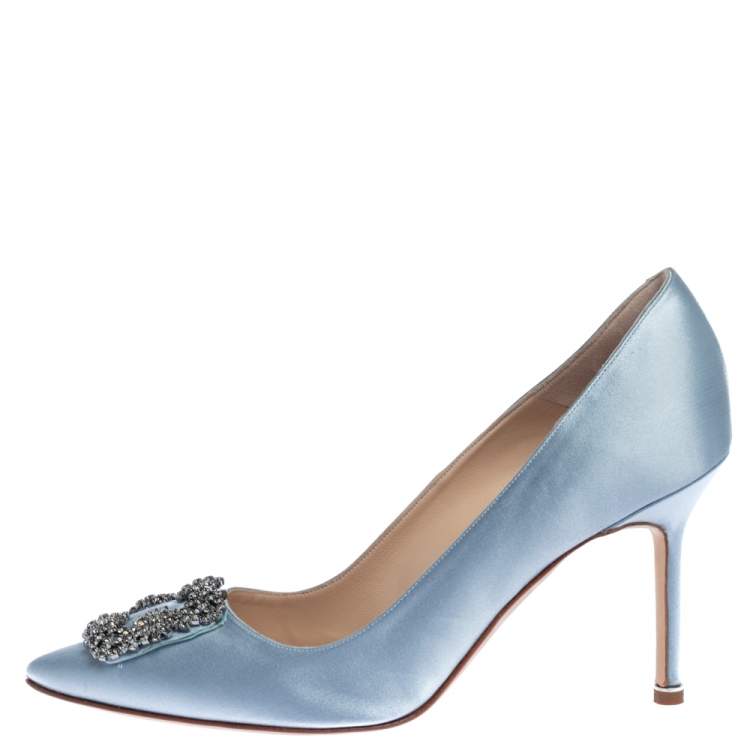 Pre Owned Manolo Blahnik Grey Satin Hangisi Crystal Embellished Pointed Toe Pumps Size 40.5
