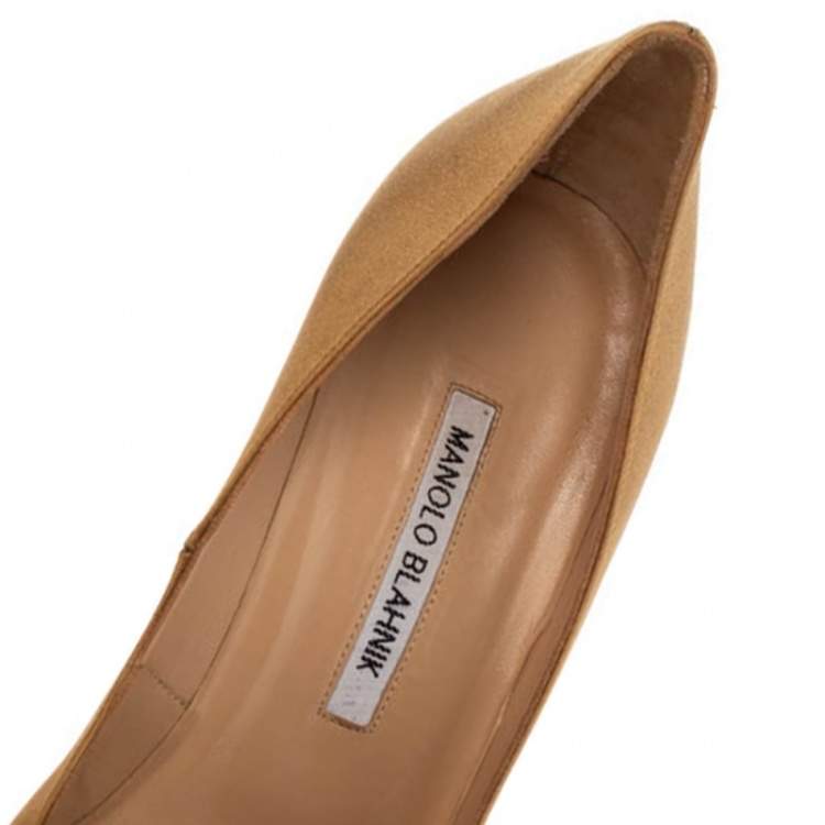 Pre Owned Manolo Blahnik Metallic Gold Satin Hangisi Crystal Embellished Pumps Size 40.5