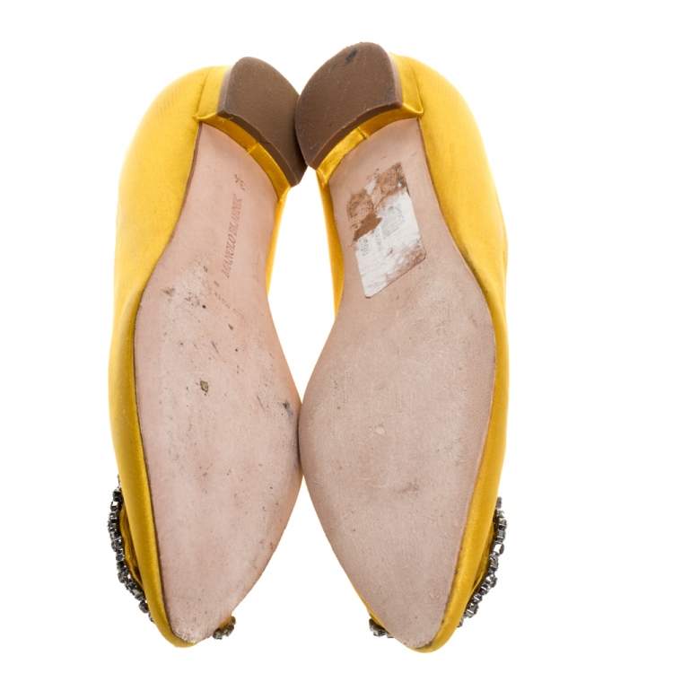 Pre Owned Manolo Blahnik Yellow Satin Hangisi Crystal Embellished Flats Size 34