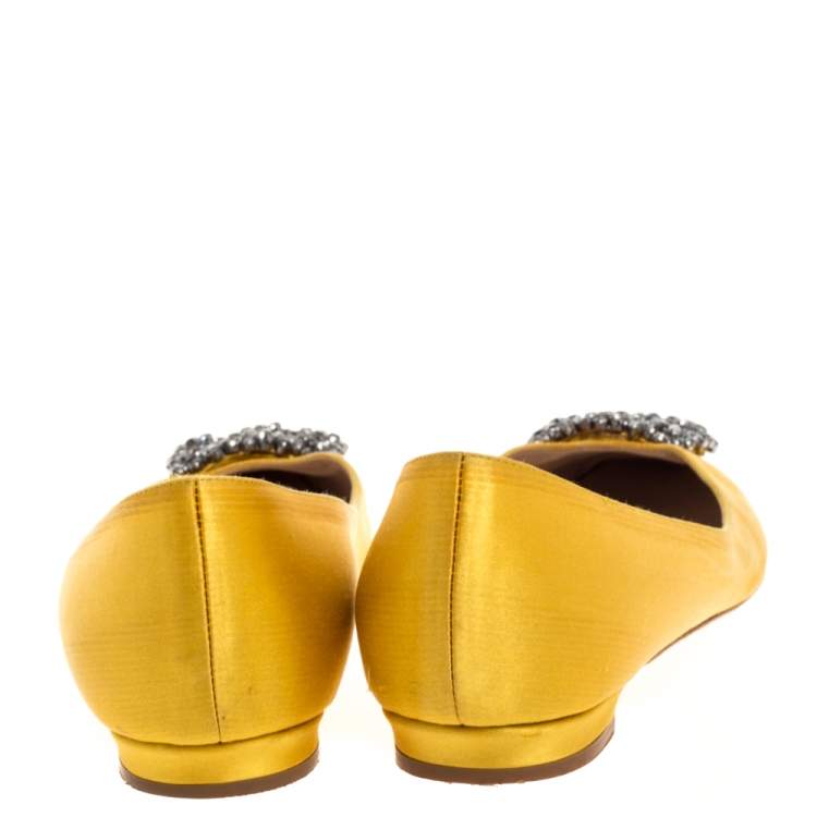 Pre Owned Manolo Blahnik Yellow Satin Hangisi Crystal Embellished Flats Size 34