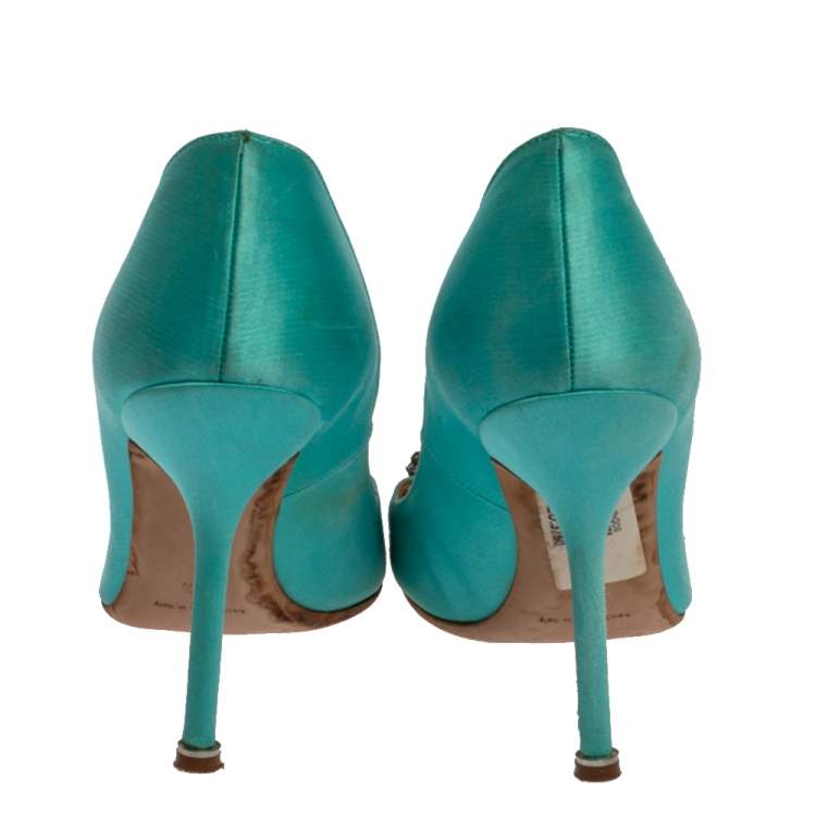 Pre Owned Manolo Blahnik Blue Satin Hangisi Crystal Embellished Pumps Size 38.5