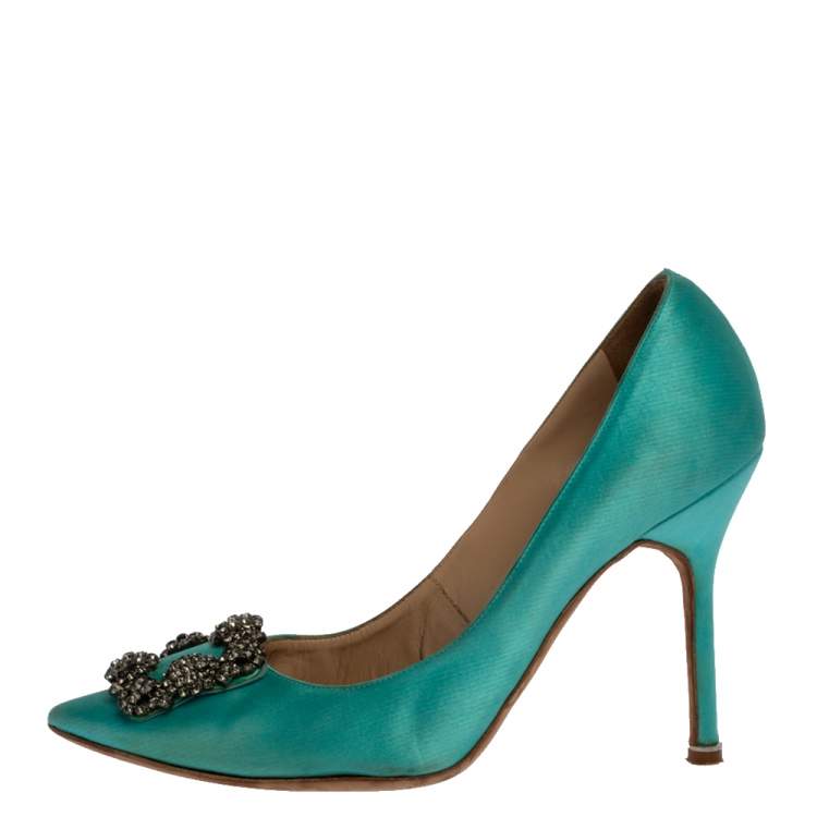 Pre Owned Manolo Blahnik Blue Satin Hangisi Crystal Embellished Pumps Size 38.5