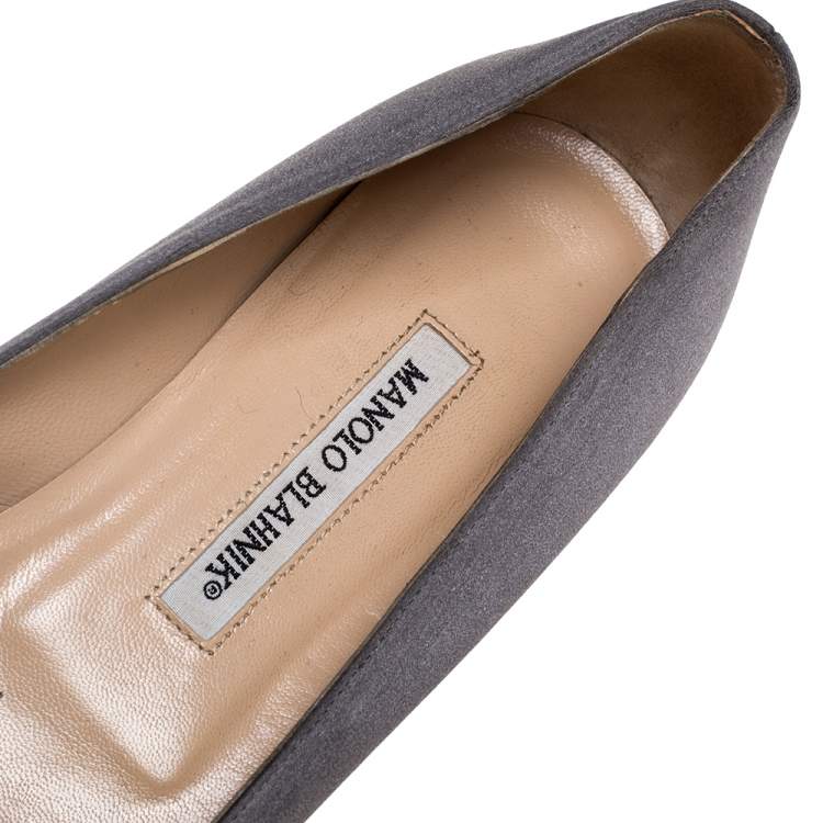 Pre Owned Manolo Blahnik Grey Satin Hangisi Ballet Flats Size 38.5