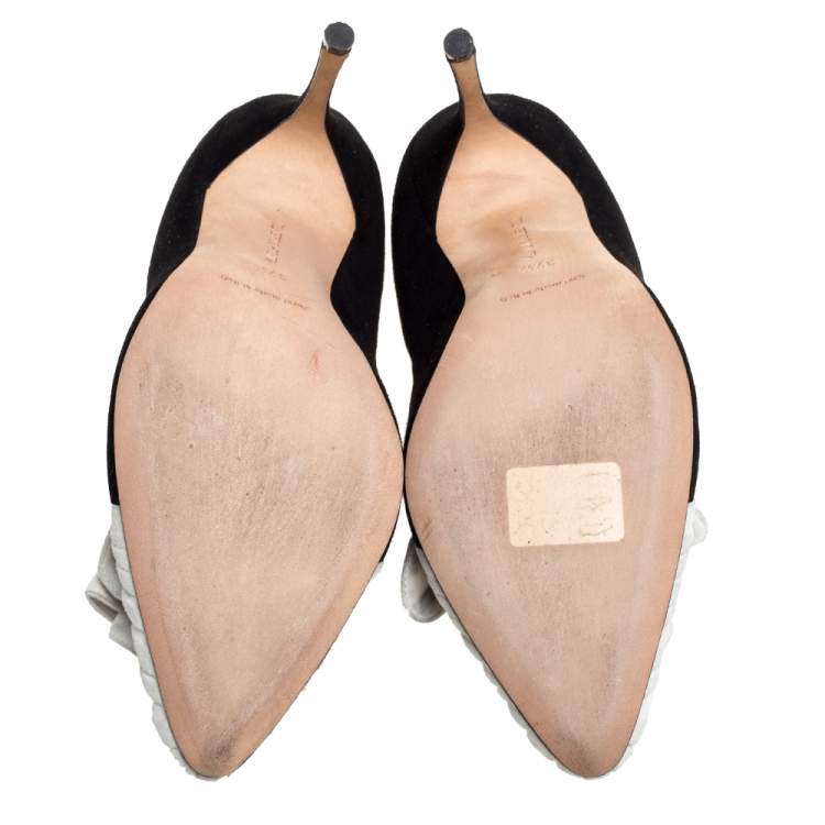 Pre Owned Manolo Blahnik White/Black Suede Leather Arleti Pumps Size 37.5