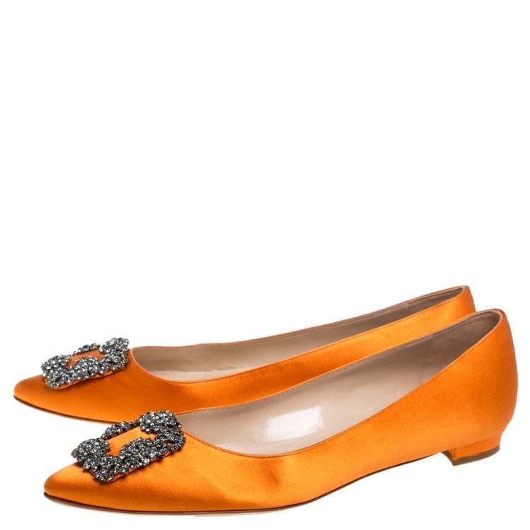 Pre Owned Manolo Blahnik Orange Satin Hangisi Crystal Embellished Flats Size 39.5