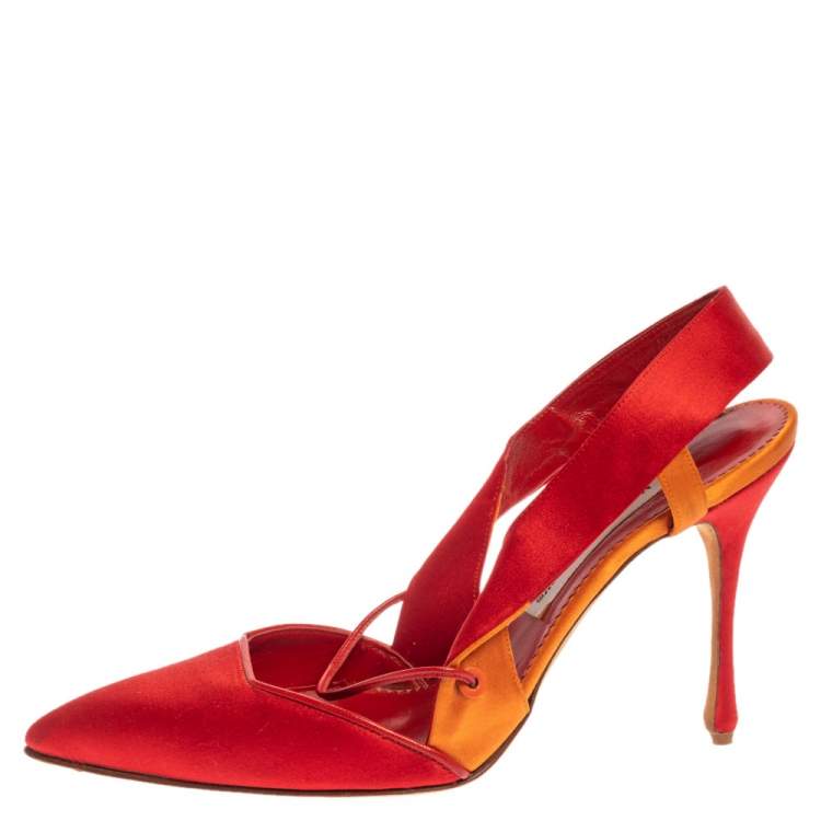 مملوكة مسبقًا Manolo Blahnik Red/Orange Satin Pointed Toe Slingback Sandals Size 40.5