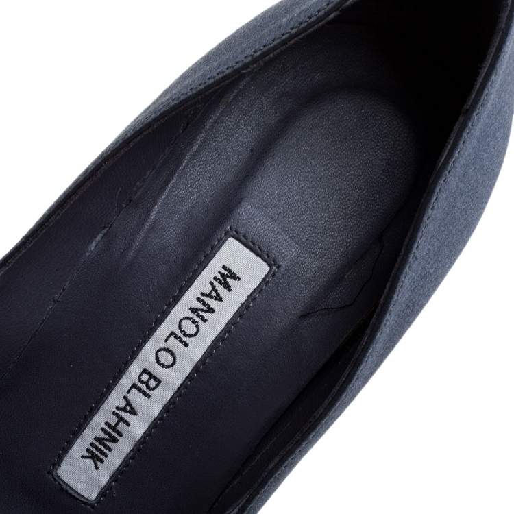 Pre Owned Manolo Blahnik Grey Satin Nadira Crystal Embellished Pointed Toe Pumps Size 37