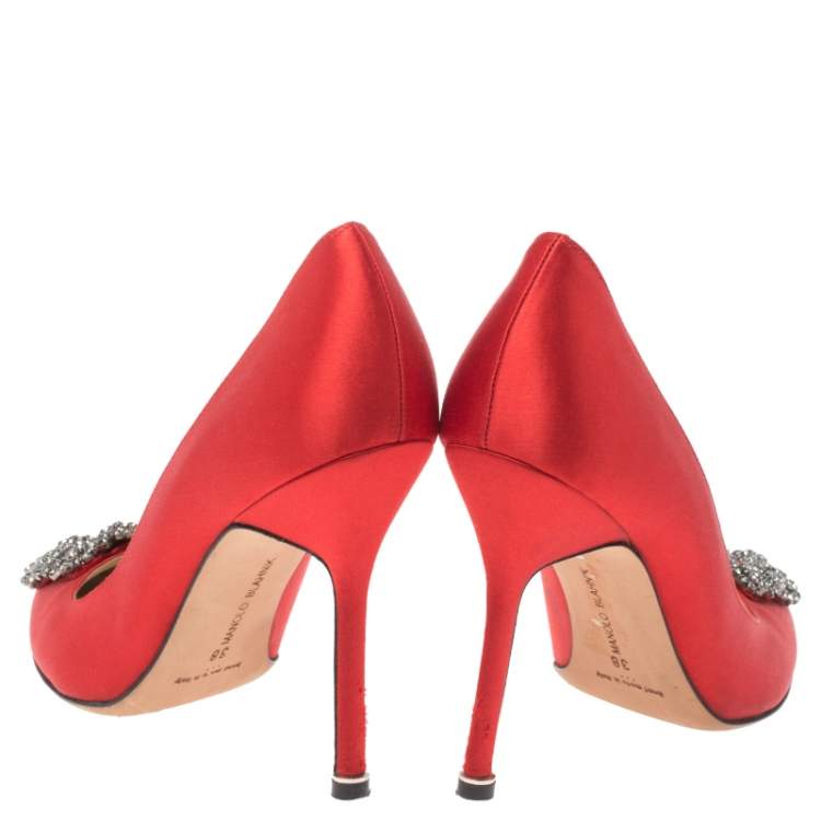 Pre Owned Manolo Blahnik Red Satin Hangisi Crystal Embellished Pointed Toe Pumps Size 38