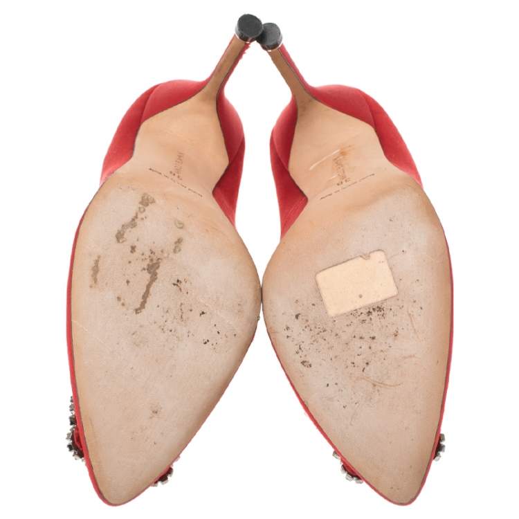 Pre Owned Manolo Blahnik Red Satin Hangisi Crystal Embellished Pointed Toe Pumps Size 38