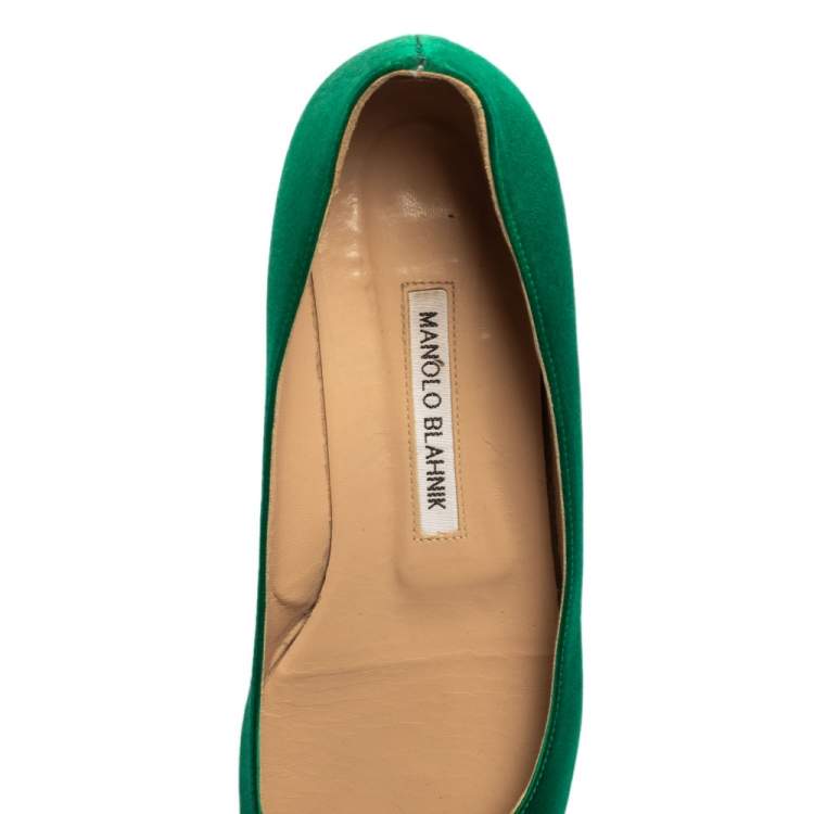 Pre Owned Manolo Blahnik Green Satin Hangisi Flats Size 39