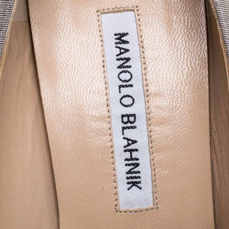 Pre Owned Manolo Blahnik Beige Satin Gotrian Crystal Embellished Pointed Toe Pumps Size 40.5