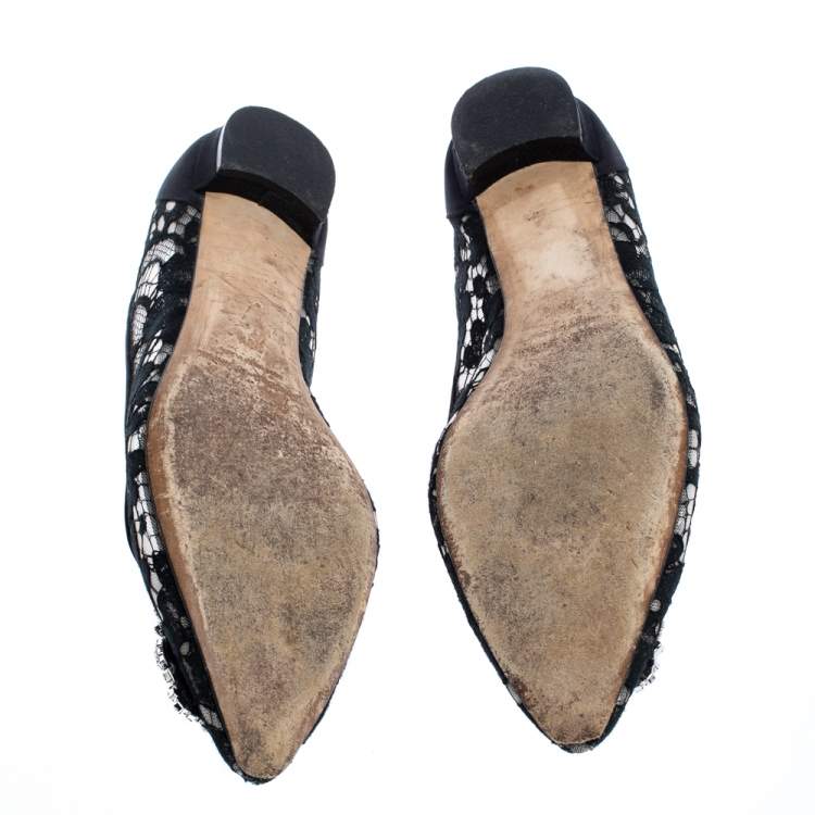 Pre Owned Manolo Blahnik Black Lace and Satin Hangisi Ballet Flats Size 38.5