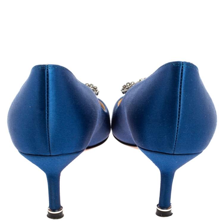 Pre Owned Manolo Blahnik Blue Satin Hangisi Pumps Size 37.5