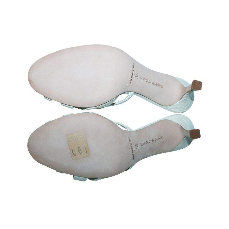 Pre Owned Manolo Blahnik White Leather Kitten heel Mules Size 35