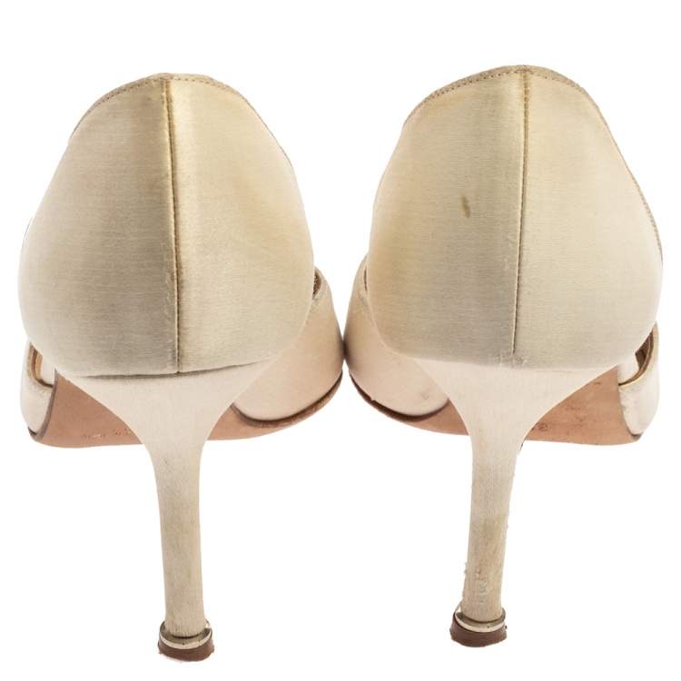 Pre Owned Manolo Blahnik White Satin Hangisi Crystal Embellished  D' Orsay Pumps Size 36