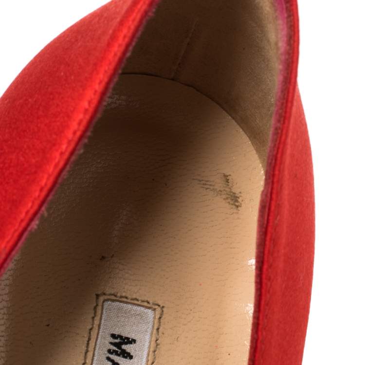 Pre Owned Manolo Blahnik Red Satin Crystal Embellished Leona Pumps Size 37.5