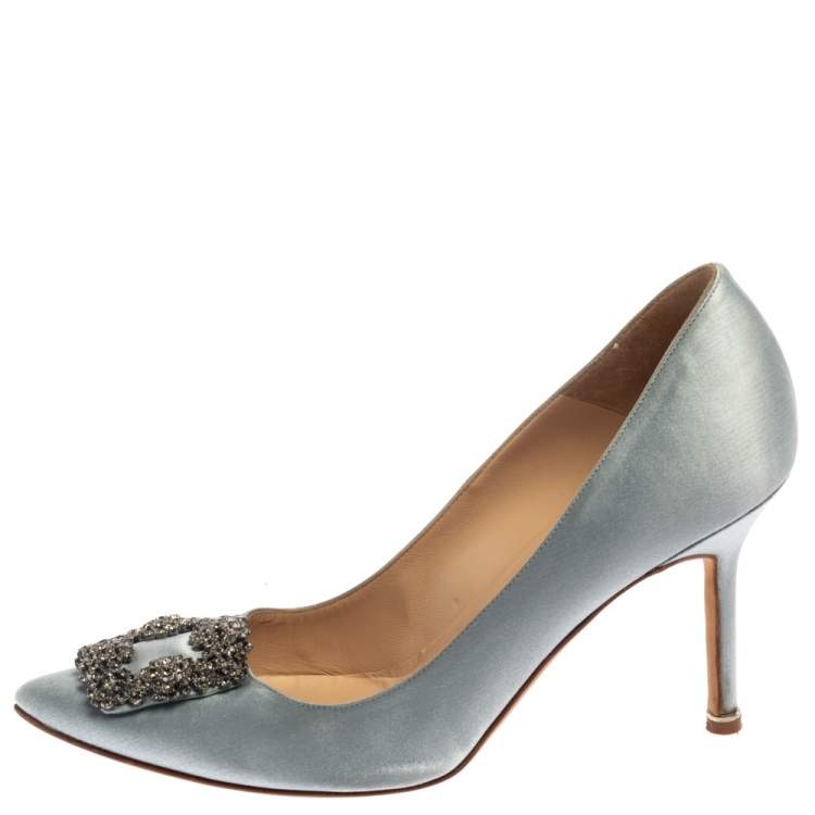 Pre Owned Manolo Blahnik Blue Satin Hangisi Crystal Embellished Pointed Toe Pumps Size 39
