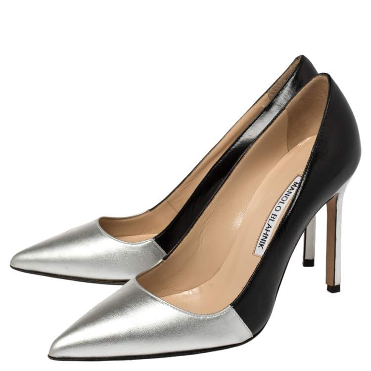Pre Owned Manolo Blahnik Silver/Black Leather Osmana Pointed Toe Pumps Size 35.5
