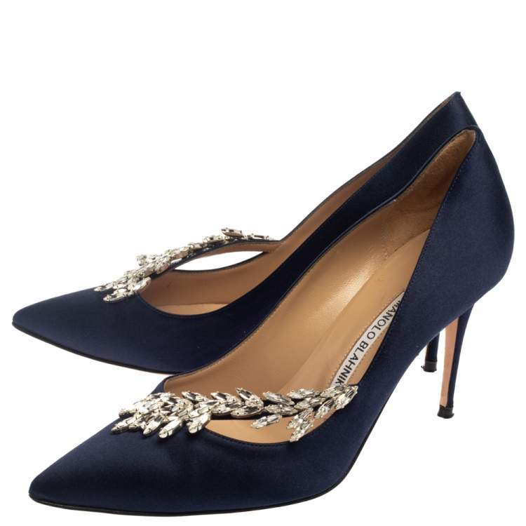 Pre Owned Manolo Blahnik Dark Blue Satin Nadira Pumps Size 39