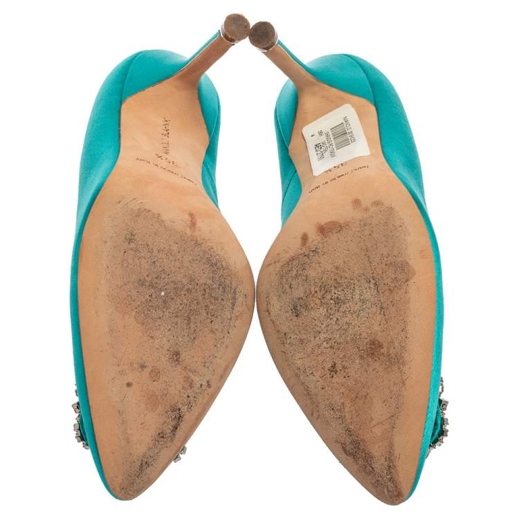 Pre Owned Manolo Blahnik Blue Satin Hangisi Crystal Embellished Pumps Size 35.5