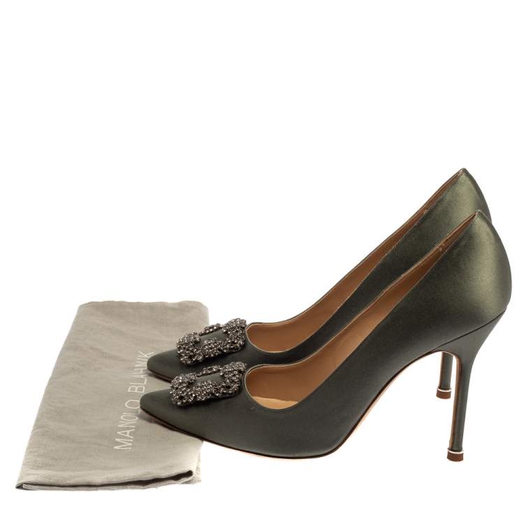 Pre Owned Manolo Blahnik Grey Satin Hangisi Pumps Size 40